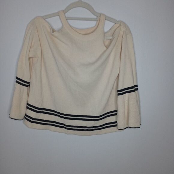 Anthropologie knitted knotted cold shoulder top size small - Picture 7 of 12